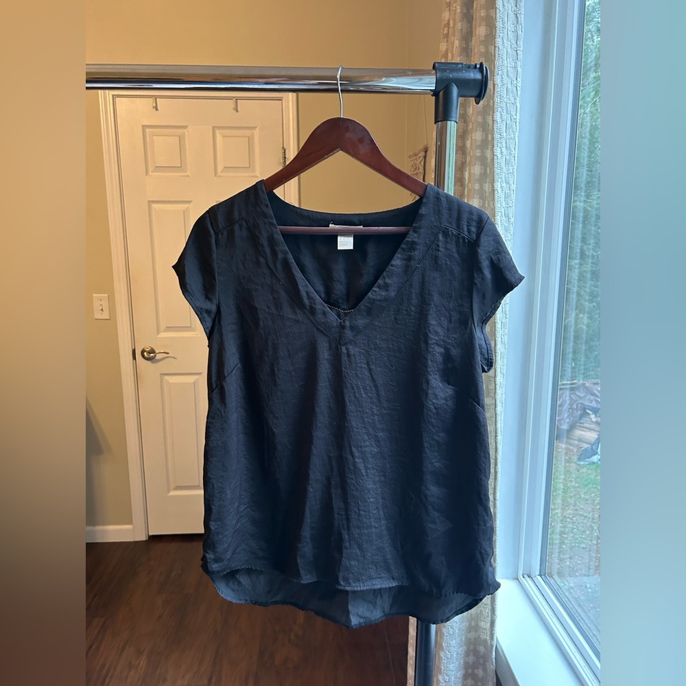 Women's Black Silk Appearance V-Neck Top